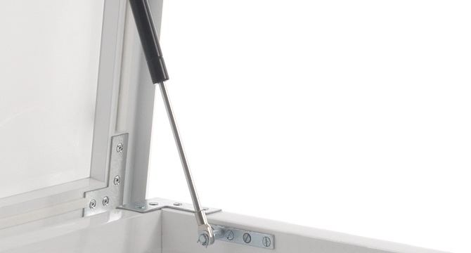 CLARABOYA RECTANGULAR ZOCALO INCLINADO APERTURA TELESCOPICA